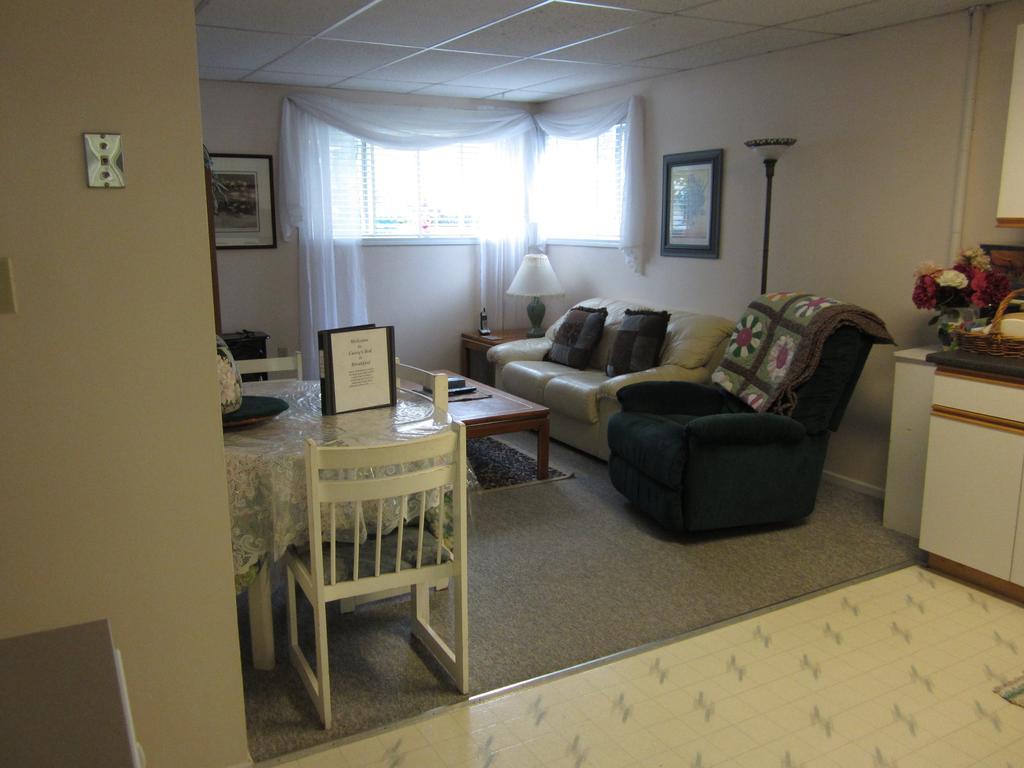 Casey'S Bed & Breakfast Whitehorse Quarto foto