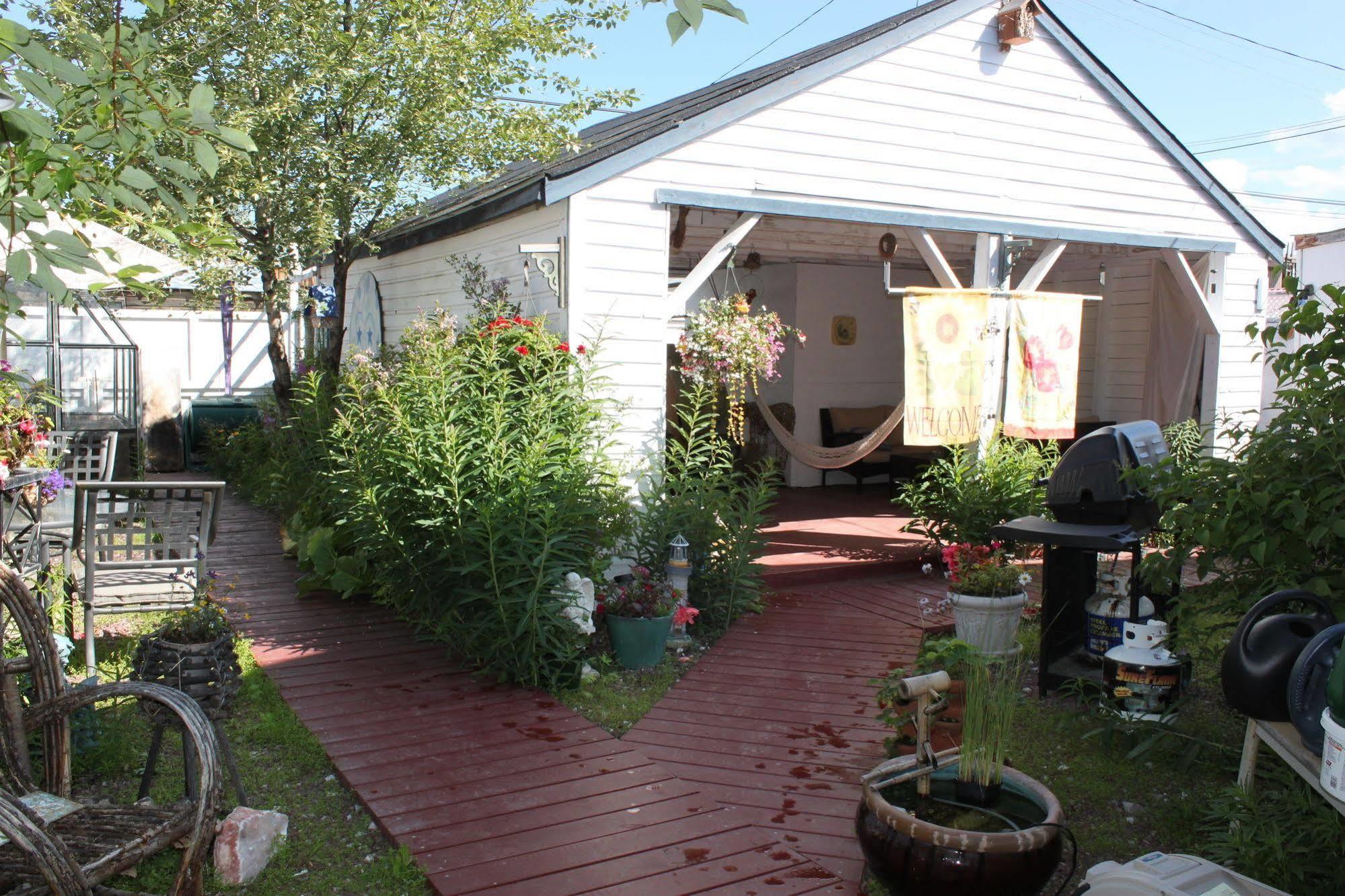 Casey'S Bed & Breakfast Whitehorse Exterior foto