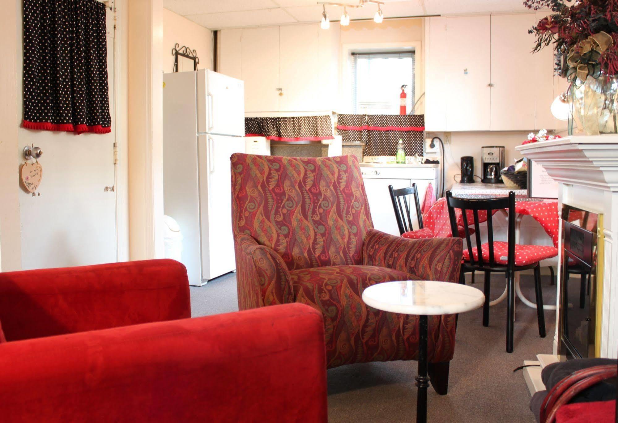 Casey'S Bed & Breakfast Whitehorse Exterior foto